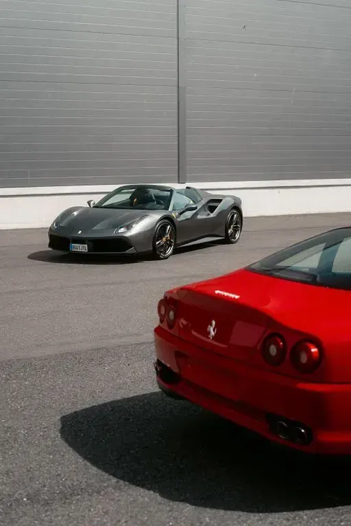 Gebraucht Ferrari 488 669 PS (492 kW) 2016 Grau Cabrio