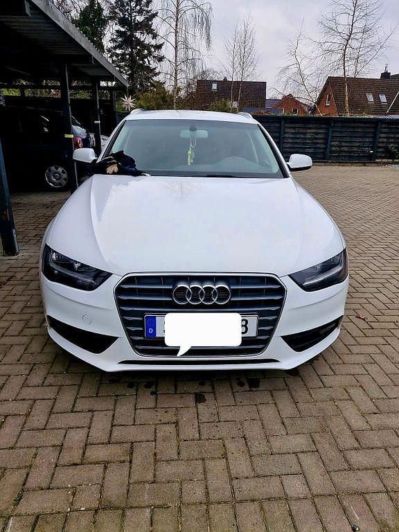 Gebraucht Audi A4 Ambiente 150 PS (110 kW) 2014 Weiß Kombi