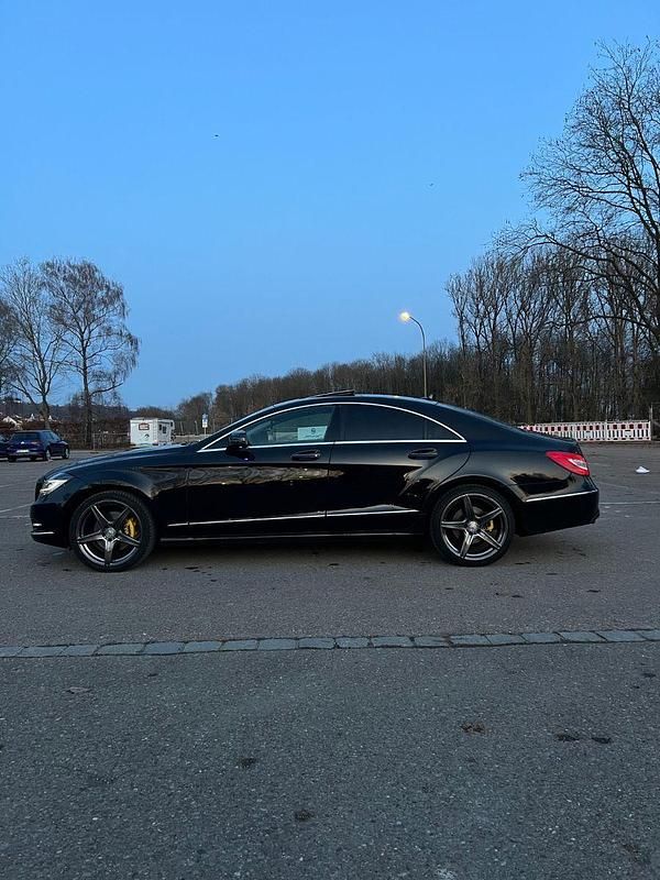 Gebraucht Mercedes CLS350 265 PS (194 kW) 2012 Schwarz Coupé