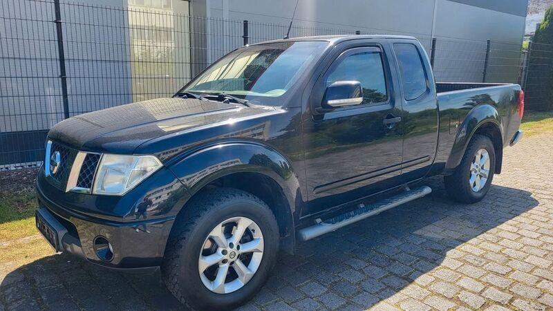 Schwarz Gebraucht 2007 Nissan Navara SE Abholung | 6.400 € (Guter Preis) - Bild 1/4