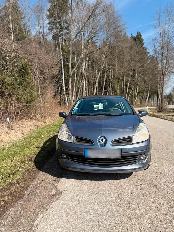 Gebraucht Renault Clio II 90 PS (66 kW) 2008 Blau Limousine