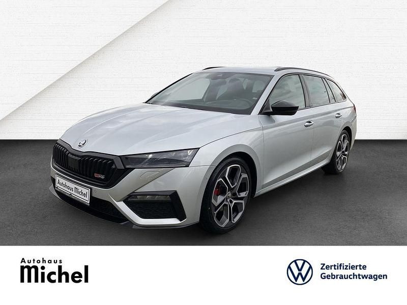 Silber Gebraucht 2022 Skoda Octavia RS Kombi | 30.230 € (Fairer Preis) - Bild 1/4