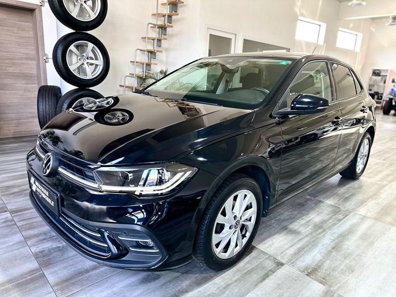 Schwarz Gebraucht 2021 VW Polo Style Limousine | 12.495 € (Guter Preis) - Bild 1/4