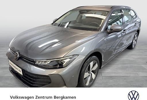 Neu VW Passat Basis 150 PS (110 kW) 2025 Grau Kombi