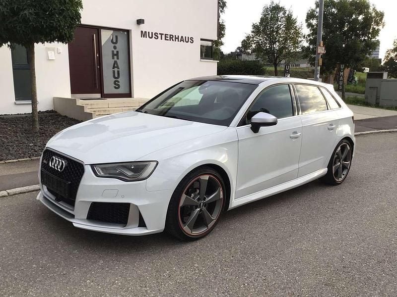 Gebraucht Audi RS3 367 PS (269 kW) 2016 Gletscherweiß metallic Limousine