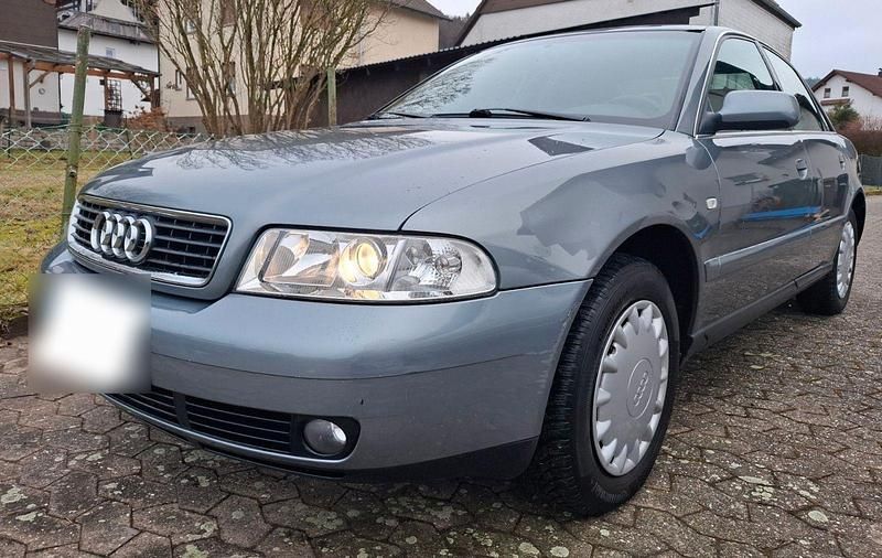Gebraucht Audi A4 101 PS (74 kW) 2000 Grau Limousine
