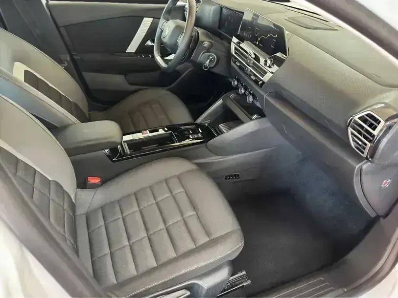 Gebraucht Citroën C4 2025 Weiss SUV