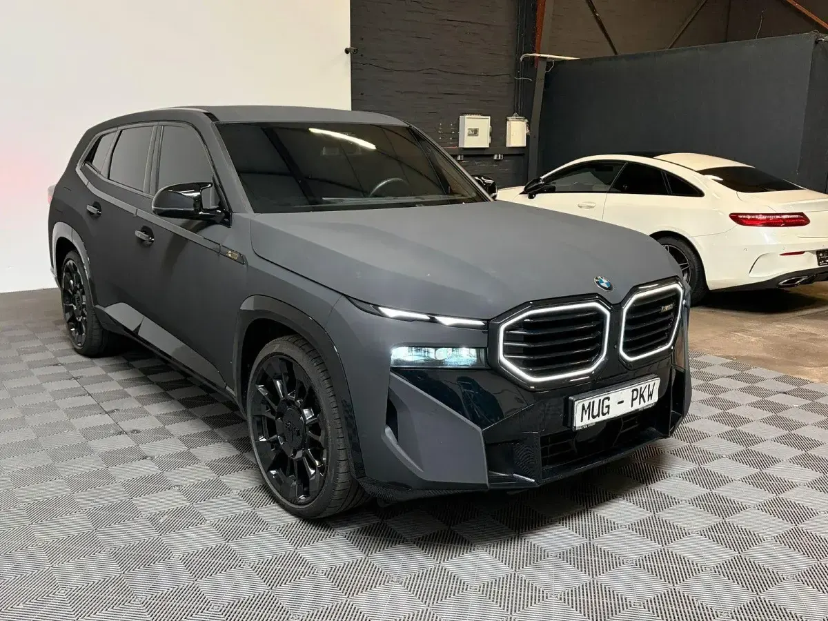 Gebraucht BMW XM Performance 653 PS (480 kW) 2024 Grau SUV