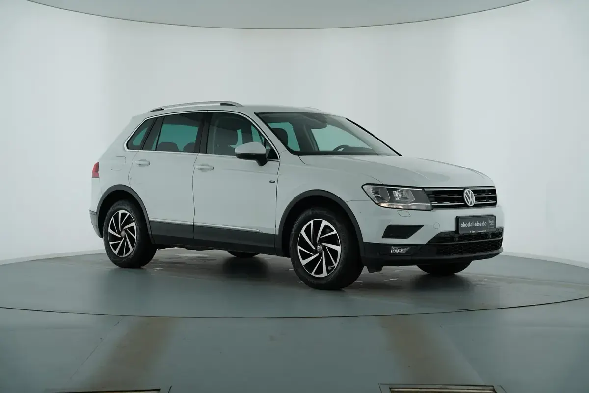 Gebraucht VW Tiguan Join 116 PS (85 kW) 2018 Pure white SUV