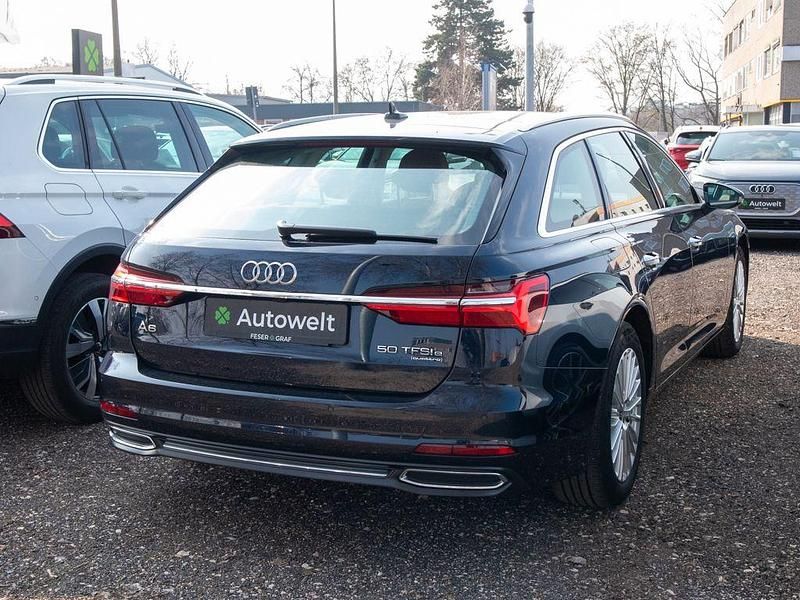 Gebraucht Audi A6 Design 299 PS (219 kW) 2022 Blau Kombi