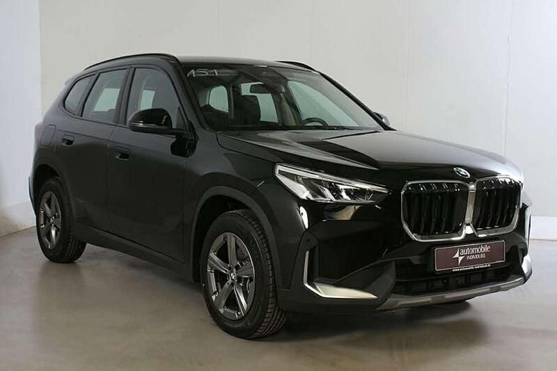 Gebraucht BMW X1 150 PS (110 kW) 2023 Schwarz uni SUV