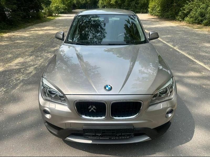Gebraucht BMW X1 184 PS (135 kW) 2012 Silber SUV