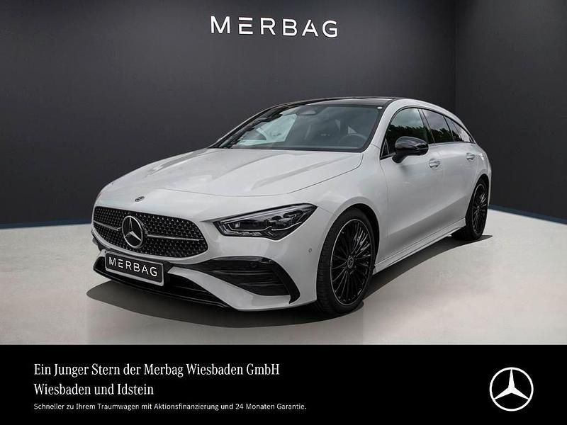 Polarweiß Gebraucht 2024 Mercedes CLA200 AMG Line Premium Kombi | 38.870 € (Teuer) - Bild 1/4