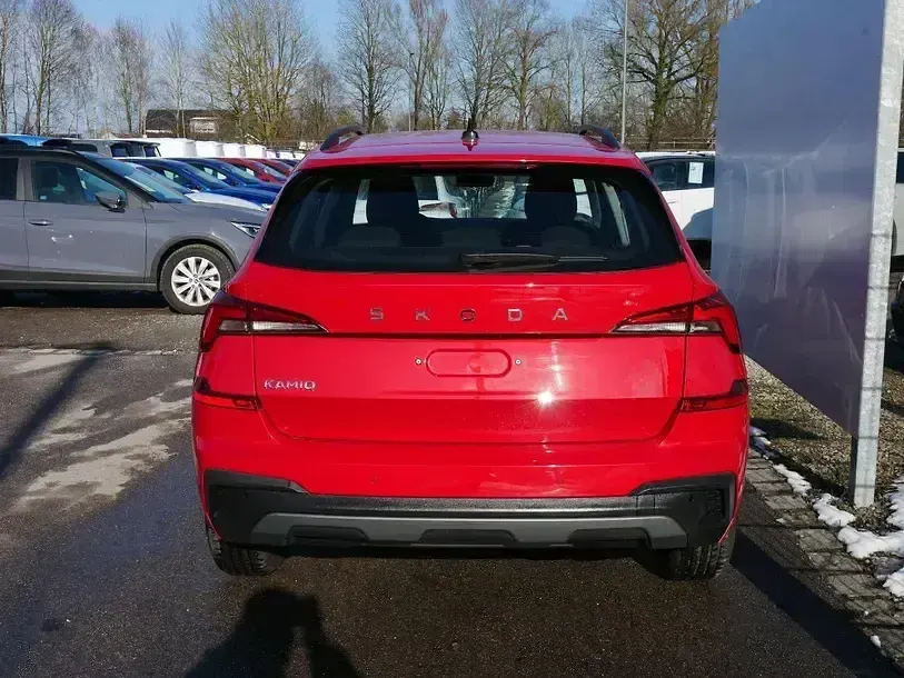 Neu Skoda Kamiq Selection 150 PS (110 kW) 2026 Rot SUV