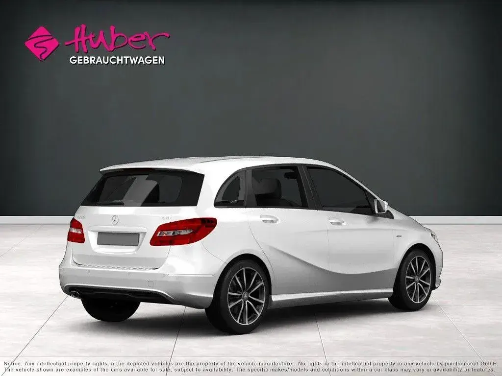Gebraucht Mercedes B250 156 PS (114 kW) 2018 Weiß Van / Kleinbus