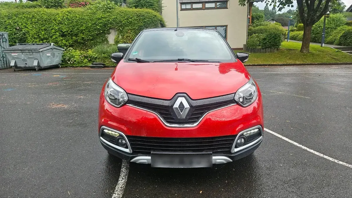 Gebraucht Renault Captur 120 PS (88 kW) 2015 Rot SUV