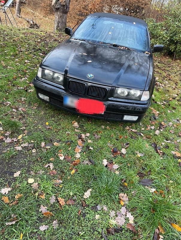 Gebraucht BMW 328 Cabriolet 193 PS (141 kW) 1998 Schwarz Cabrio