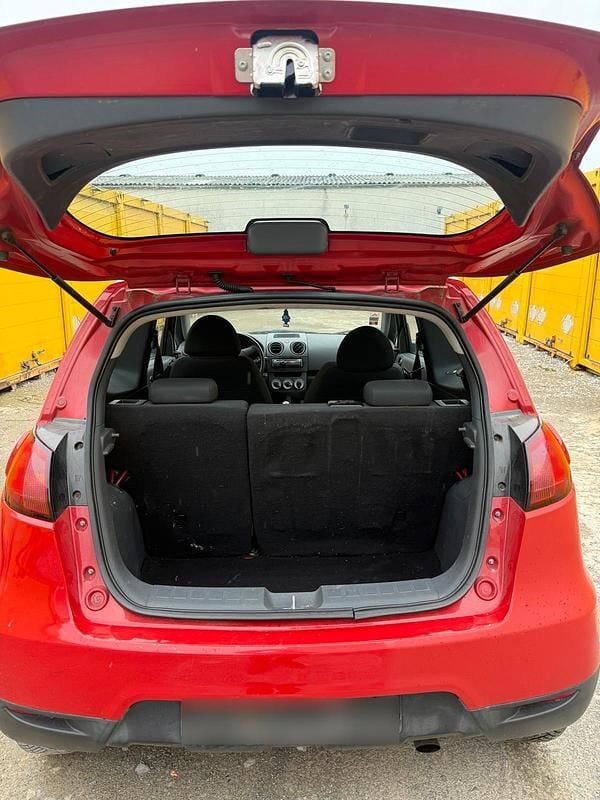 Gebraucht Mitsubishi Colt 75 PS (55 kW) 2009 Rot Kleinwagen