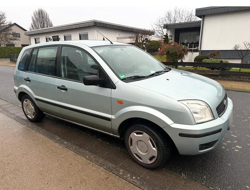 Usata Ford Focus 2003 Grigio Utilitaria