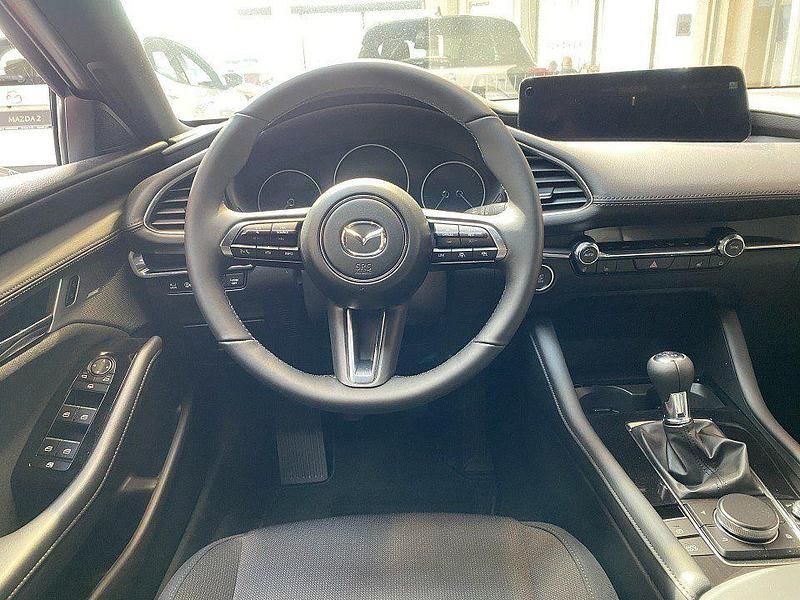 Nowe Mazda 3 Exclusive 140 KM (102 kW) 2025 Czerwony Sedan/Limuzyna