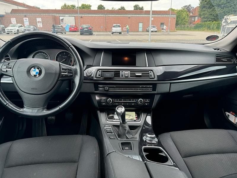 Gebraucht BMW 520 190 PS (139 kW) 2014 Blau Kombi
