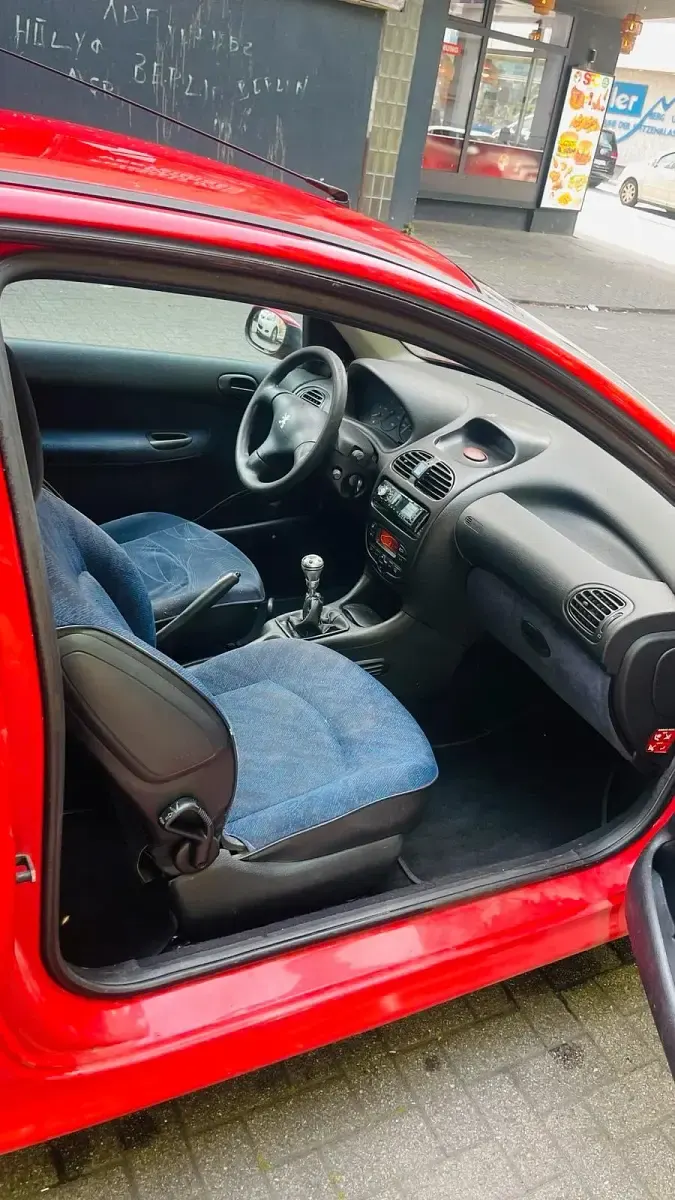 Gebraucht Peugeot 206 90 PS (66 kW) 2001 Rot Kombi