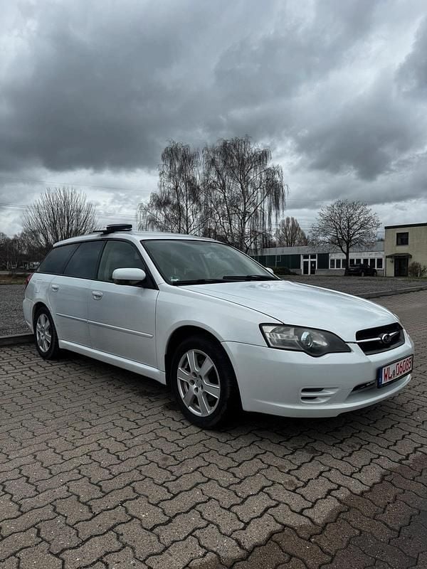 Gebraucht Subaru Legacy 137 PS (100 kW) 2005 Weiß Kombi
