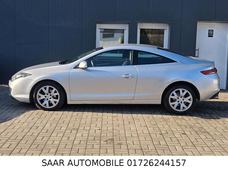 Gebraucht Renault Laguna Coupé Dynamique 150 PS (110 kW) 2010 Other Coupé