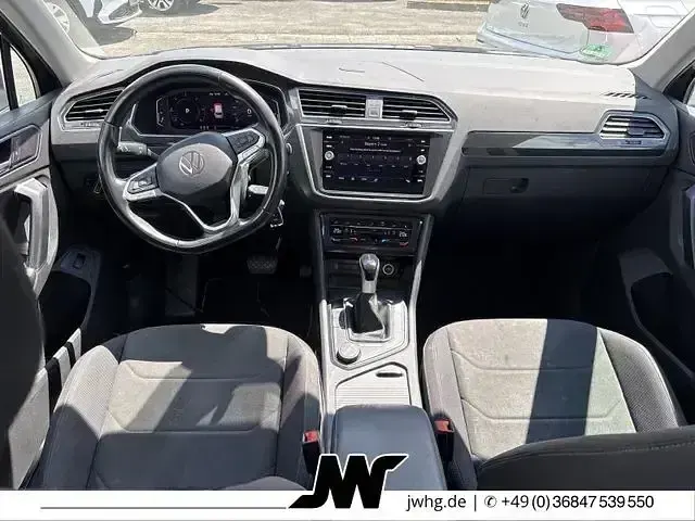 Gebraucht VW Tiguan Elegance 150 PS (110 kW) 2022 Grau SUV