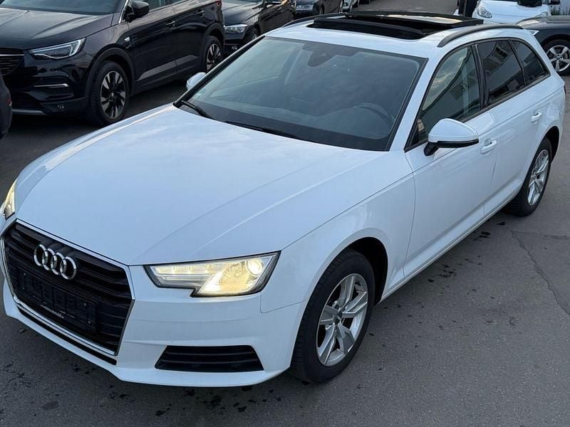 Gebraucht Audi A4 Basis 150 PS (110 kW) 2017 Weiß Kombi