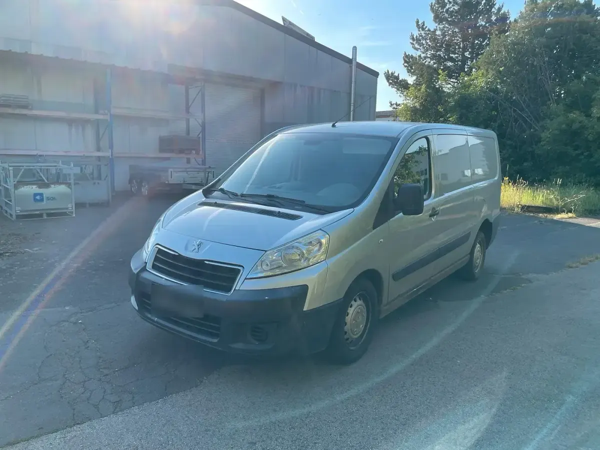 Gebraucht Peugeot Expert 163 PS (119 kW) 2012 Van