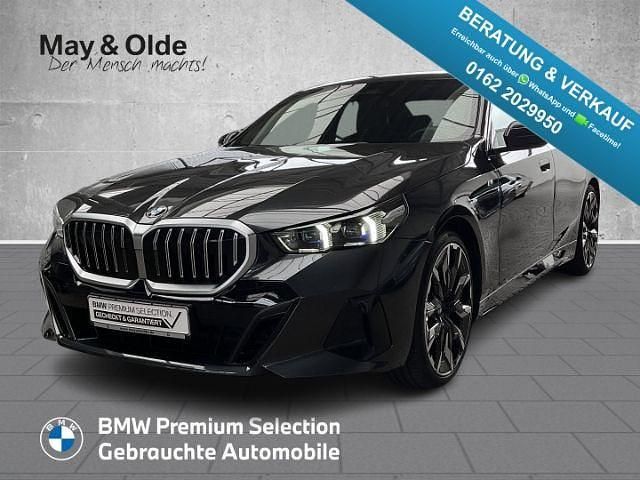 Gebraucht BMW 520 Comfort Edition 190 PS (139 kW) 2025 Sophistograu brillanteffekt me Limousine