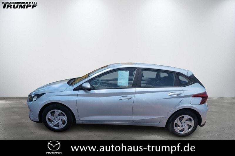 Silber Gebraucht 2022 Hyundai i20 Select Limousine | 12.490 € (Guter Preis) - Bild 1/4