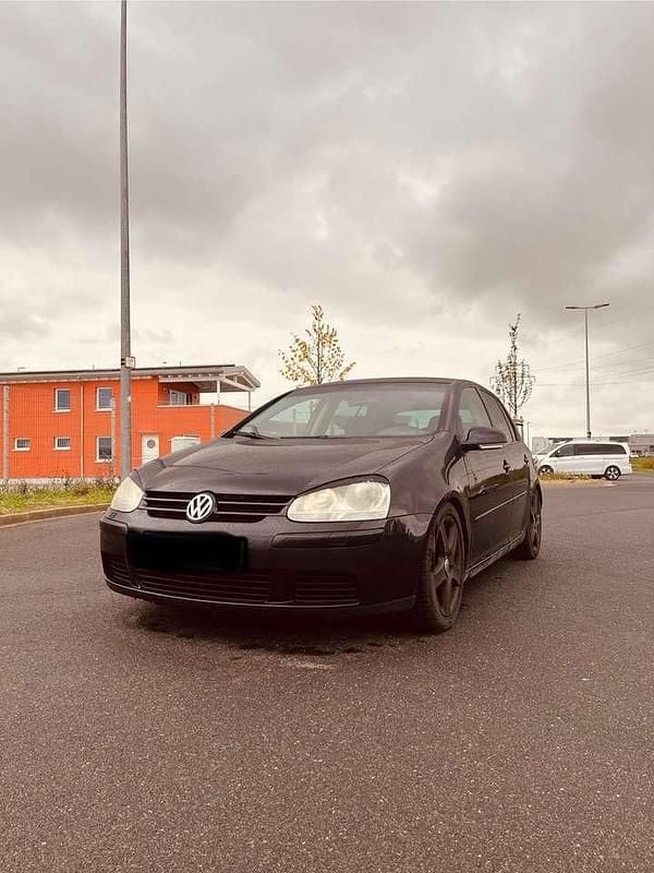 Schwarz Gebraucht 2005 VW Golf IV Sportline Kleinwagen | 2.300 € (Fairer Preis) - Bild 1/4