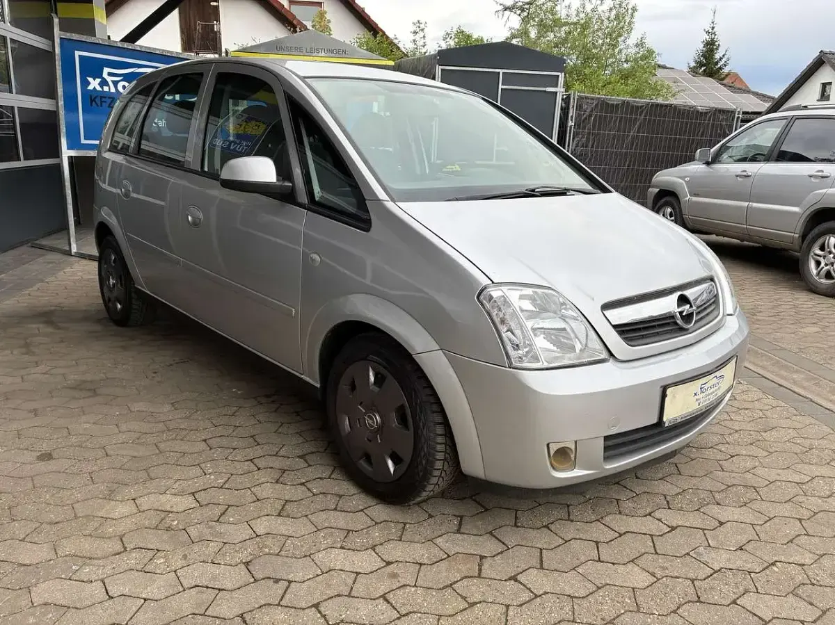 Gebraucht Opel Meriva Edition 90 PS (66 kW) 2008 Silber Van / Kleinbus