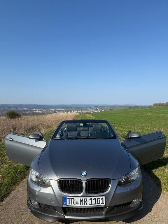 Gebraucht BMW 320 Cabriolet 170 PS (125 kW) 2008 Silber Cabrio