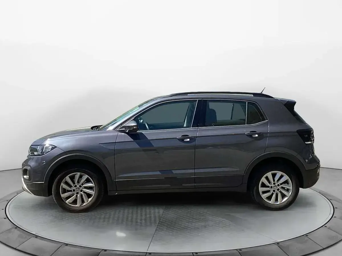 Gebraucht VW T-Cross Life 111 PS (81 kW) 2023 Grau SUV