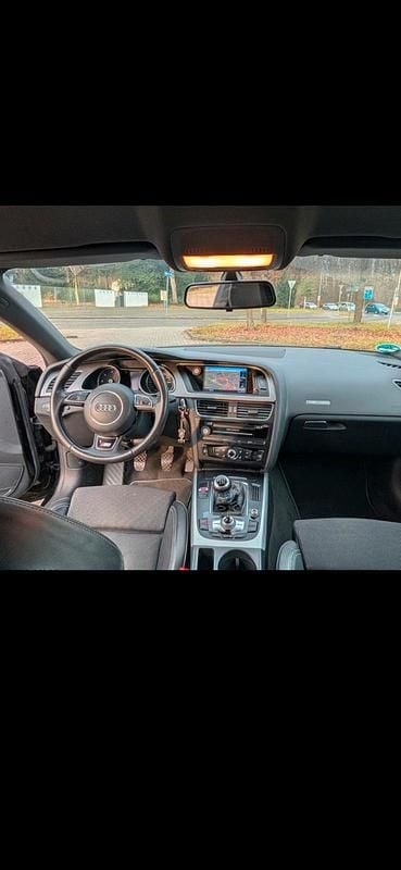 Schwarz Gebraucht 2012 Audi A5 S-Line Coupé | 9.000 € (Superpreis) - Bild 1/4