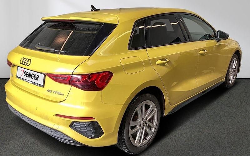 Gebraucht Audi A3 S-Line 245 PS (180 kW) 2021 Gelb Limousine