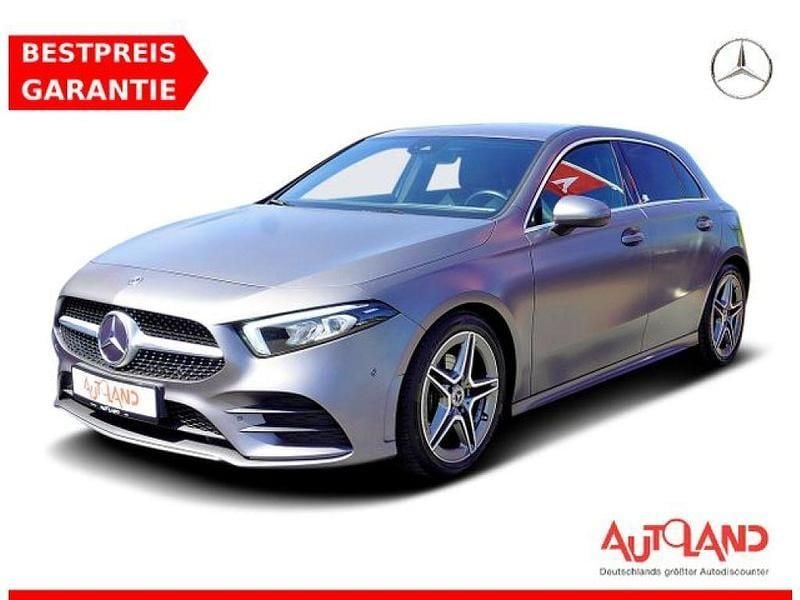 Mountaingrau magno Gebraucht 2019 Mercedes A200 AMG Limousine | 26.490 € (Fairer Preis) - Bild 1/4