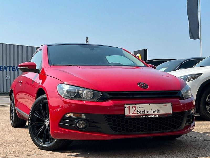 Gebraucht VW Scirocco 160 PS (117 kW) 2015 Rot Coupé
