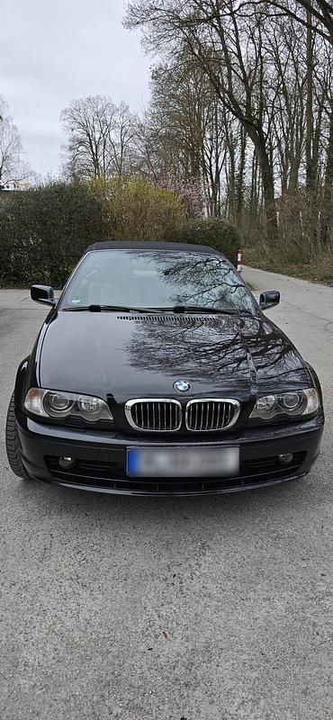 Gebraucht BMW 320 Cabriolet 170 PS (125 kW) 2001 Schwarz Cabrio