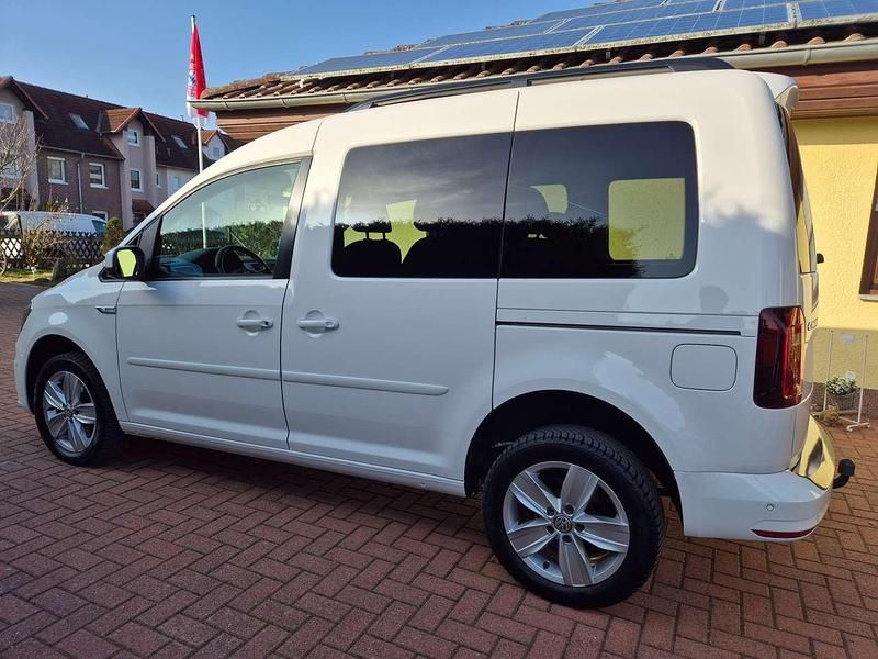 Gebraucht VW Caddy Comfortline 150 PS (110 kW) 2017 Weiß Van / Kleinbus