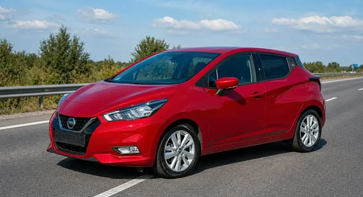 Gebraucht Nissan Micra N-Connecta 101 PS (74 kW) 2019 Rot Kleinwagen