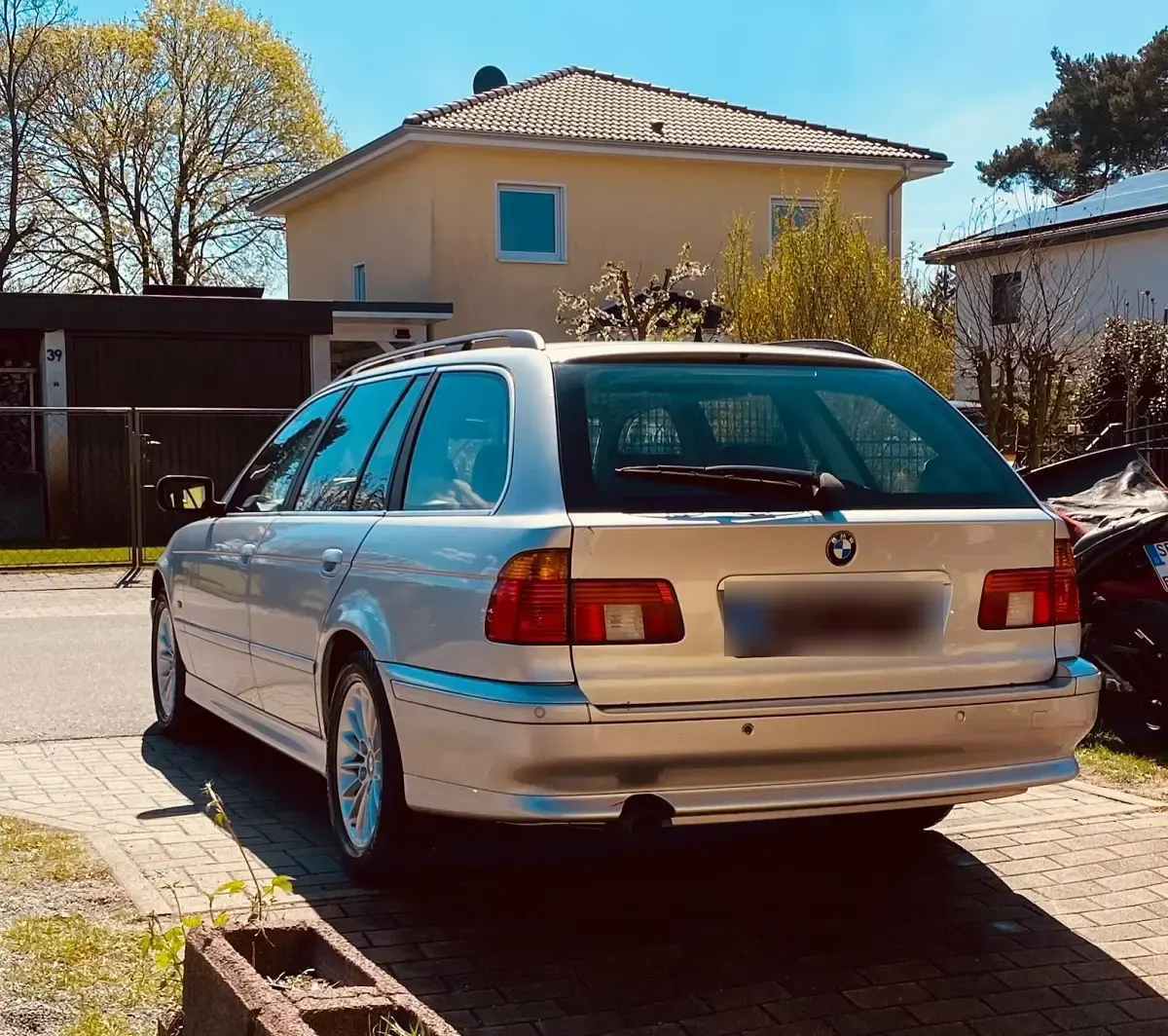 Gebraucht BMW 525 192 PS (141 kW) 2004 Silber Kombi