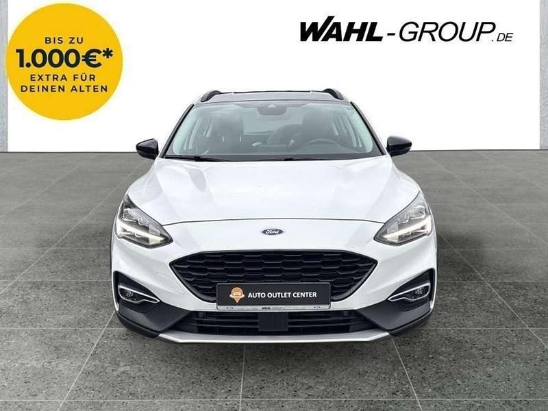Gebraucht Ford Focus Active 125 PS (91 kW) 2021 Weiß Limousine
