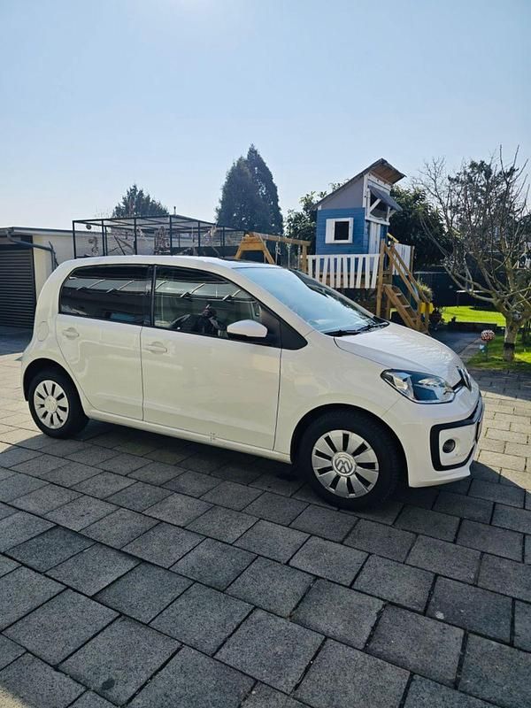 Second-hand VW up! 60 CP (44 kW) 2018 Alb Hatchback