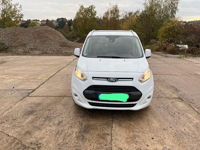Weiß Gebraucht 2017 Ford Tourneo Connect Titanium Van / Kleinbus | 22.000 € (Teuer) - Bild 1/4