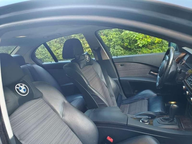 Gebraucht BMW 523 177 PS (130 kW) 2006 Kombi