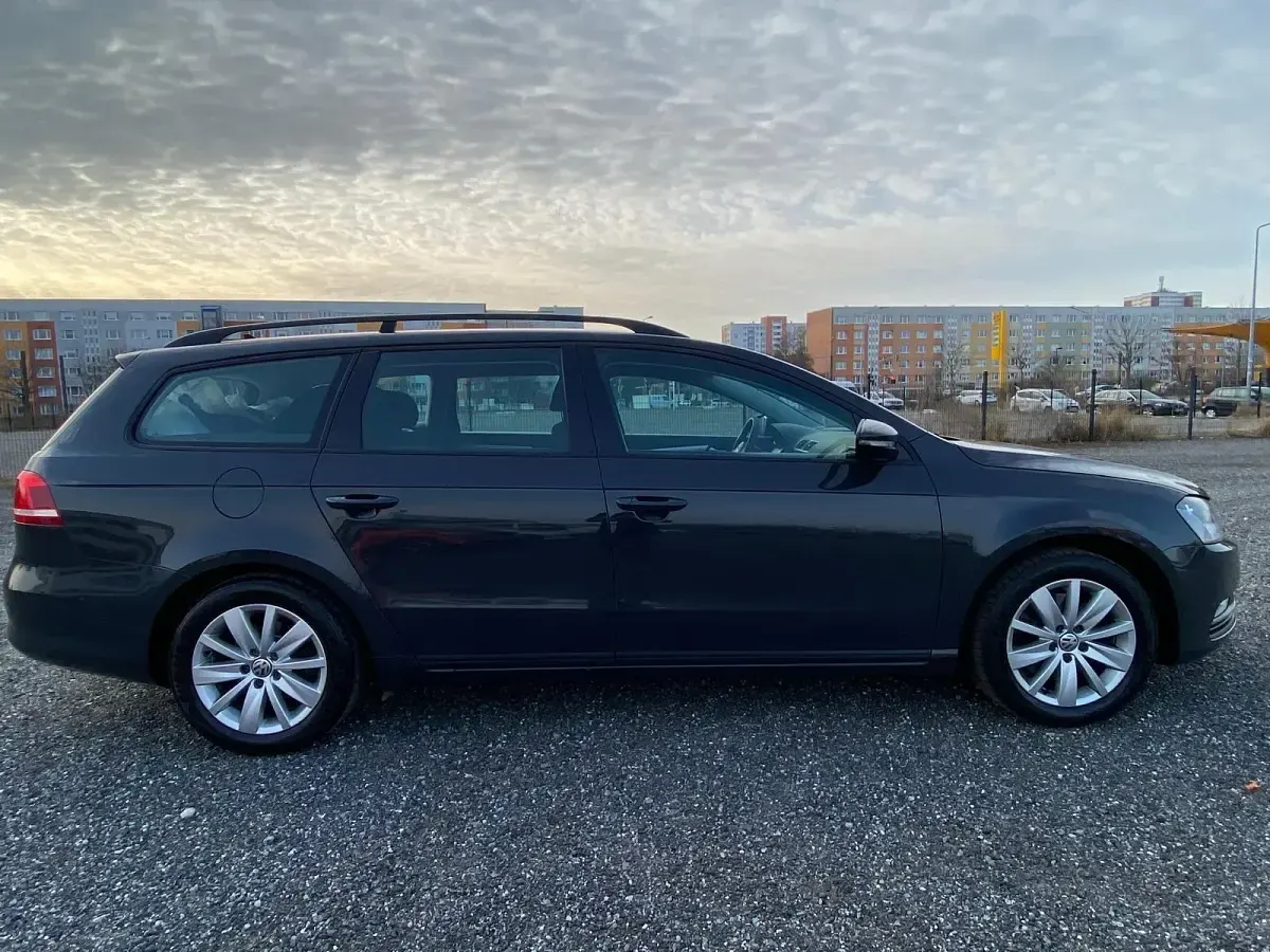 Gebraucht VW Passat 2014 Grau Kombi